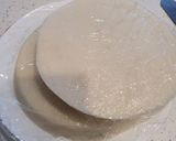 A picture of step 5 of Fried rice cake.