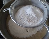 Foto del paso 3 de la receta: Bizcochuelo🥧🍰 de banano🍌 con bocadillo de guayaba🫒sin huevo y en licuadora🍌🍰🥧