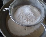 Foto del paso 3 de la receta: Bizcochuelo🥧🍰 de banano🍌 con bocadillo de guayaba🫒sin huevo y en licuadora🍌🍰🥧