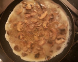 Foto del paso 2 de la receta: Tortilla de claras con champiñones