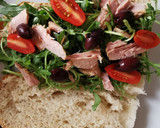 Foto del paso 2 de la receta: Sándwich de arúgula y atún