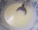 A picture of step 1 of White Steamed Sponge Cake, Milk Flavor.