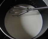 A picture of step 2 of Quintessential Panna Cotta.