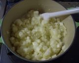 A picture of step 2 of Winter Melon and Apple Jam Marmellata.