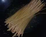 Foto langkah ke 1 dari resep Mie gomak sibolga.