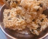 A picture of step 6 of Murmura Pumpkin Chikki 😋.