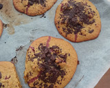 Foto del paso 4 de la receta: Cookies gigantes de calabaza frambuesa y chocolate