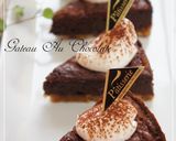 A picture of step 10 of Ultra rich Chocolate Cake.
