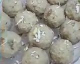 A picture of step 12 of Rawa mawa ladoo.
