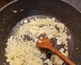 Virslis lecsó, ahogy én készítem recept fázis 2 fotója