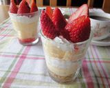 A picture of step 10 of Mini Strawberry and Chocolate Parfait.