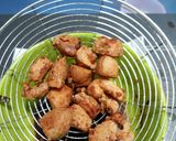 Foto langkah ke 2 dari resep Ayam Goreng Mentega.