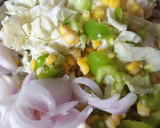 चीज़ कॉर्न रोटी पिज़्ज़ा (cheese corn roti pizza recipe in Hindi) रेसिपी चरण 1 फोटो