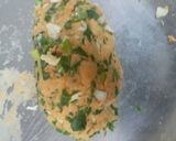 A picture of step 1 of Winter special Hariyali paratha.