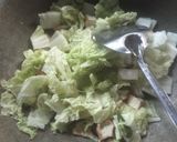 Foto langkah ke 3 dari resep Tumis Tahu dan Sawi Putih.