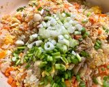 รูปขั้นตอนการทำที่ 4 ของ ข้าวผัดแซลมอน