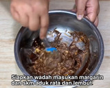 Foto langkah ke 1 dari resep Kue kering coklat wajan 4 bahan.