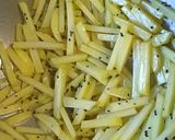 কচি সজনে ডাঁটার চচ্চড়ি (sojne dantar chorchori recipe in Bengali) রেসিপি ধাপ - 2 ছবি