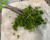 Une image de l'étape 10 de Diots à la tomate, ail et persil.