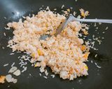 Foto langkah ke 3 dari resep Nasi Goreng Buncis Telur Keju.