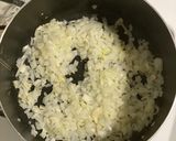A picture of step 2 of Cream of Mushroom & Broccoli Soup.