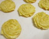 A picture of step 15 of Small Apple and Sweetened Sweet Potato Tarts.