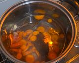 Foto langkah ke 2 dari resep Sayur Bening Bayam dengan Jagung Rebus.