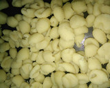 Foto del paso 5 de la receta: Ñoquis económicos de leche y harina