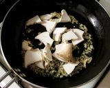A picture of step 6 of Butterflied and Dried Horse-mackerel and King Oyster Pasta.