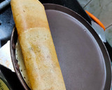 A picture of step 7 of Rava dosa.