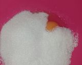 Foto del paso 1 de la receta: Cocadas (beso de coco con 3 ingredientes)