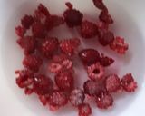 A picture of step 1 of Rose-Rasberry-SemolinaCake.