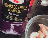 Foto del paso 1 de la receta: Noodles con Gambas y Verduras