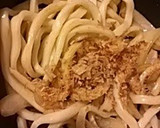 A picture of step 4 of Fried Udon Noodles.