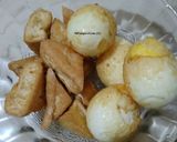 Foto langkah ke 1 dari resep Gulai 3T (Telur Tahu Tempe).