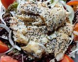 Foto del paso 2 de la receta: Ensalada de Merluza en lata Lechuga, Tomate, Cebolla y Ajo