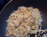 A picture of step 4 of Super Easy Golden Fried Rice with 1 Egg.