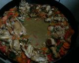Foto del paso 5 de la receta: Pollo al disco con salsa de champignon y papas en cubo fritas