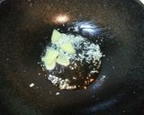 A picture of step 2 of Stir fried Leek with Fish Maw & Pork..