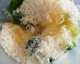 Foto del paso 2 de la receta: Pesto de canónigos y avellanas
