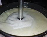 A picture of step 3 of Creamy Soy Milk Soup with Spring Broccoli.