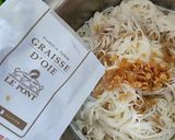 A picture of step 7 of 10-Minute Goose Fat Scallion Oil Noodles.