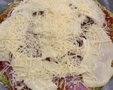 A picture of step 3 of Cauliflower Pizza.
