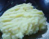 A picture of step 1 of Potato Bread in a Bread Maker.