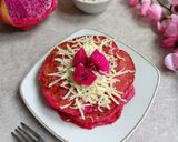 Foto langkah ke 4 dari resep Pancake Oat Buah Naga.