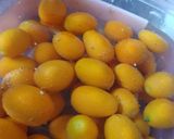 Foto del paso 1 de la receta: Conserva vegana de kinotos 2025