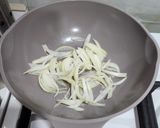 Foto langkah ke 2 dari resep 203. Tumis Wortel, Buncis dan Bawang Bombay.