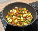 Foto del paso 3 de la receta: Arroz con bacalao y calabacín