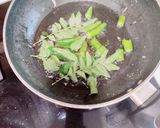 A picture of step 2 of Sabudana Khichdi.