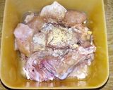 Foto langkah ke 1 dari resep Tulang Ayam Kuah Santan.